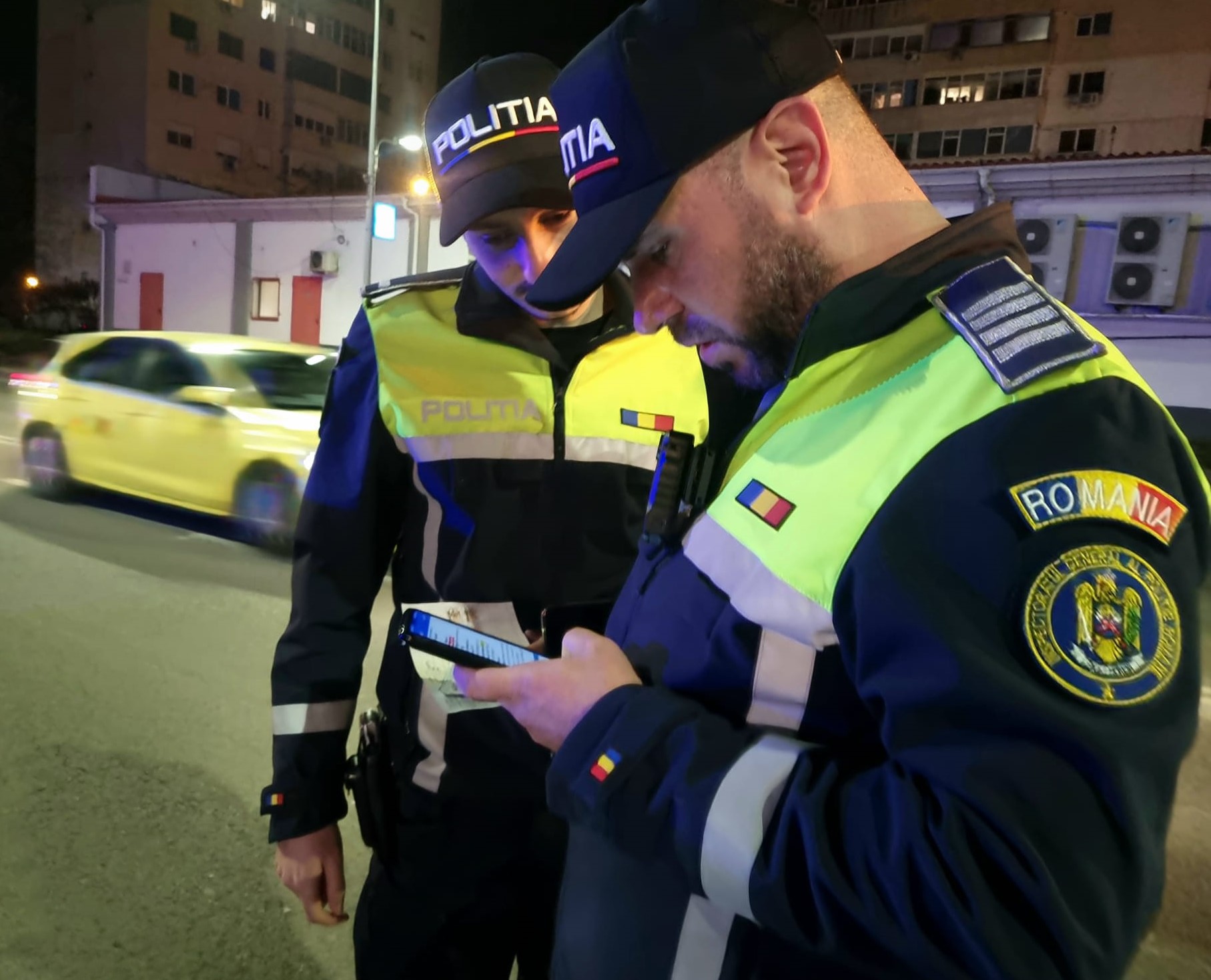 NĂVODARI: Tânăr fără permis de conducere, scos din trafic de polițiști