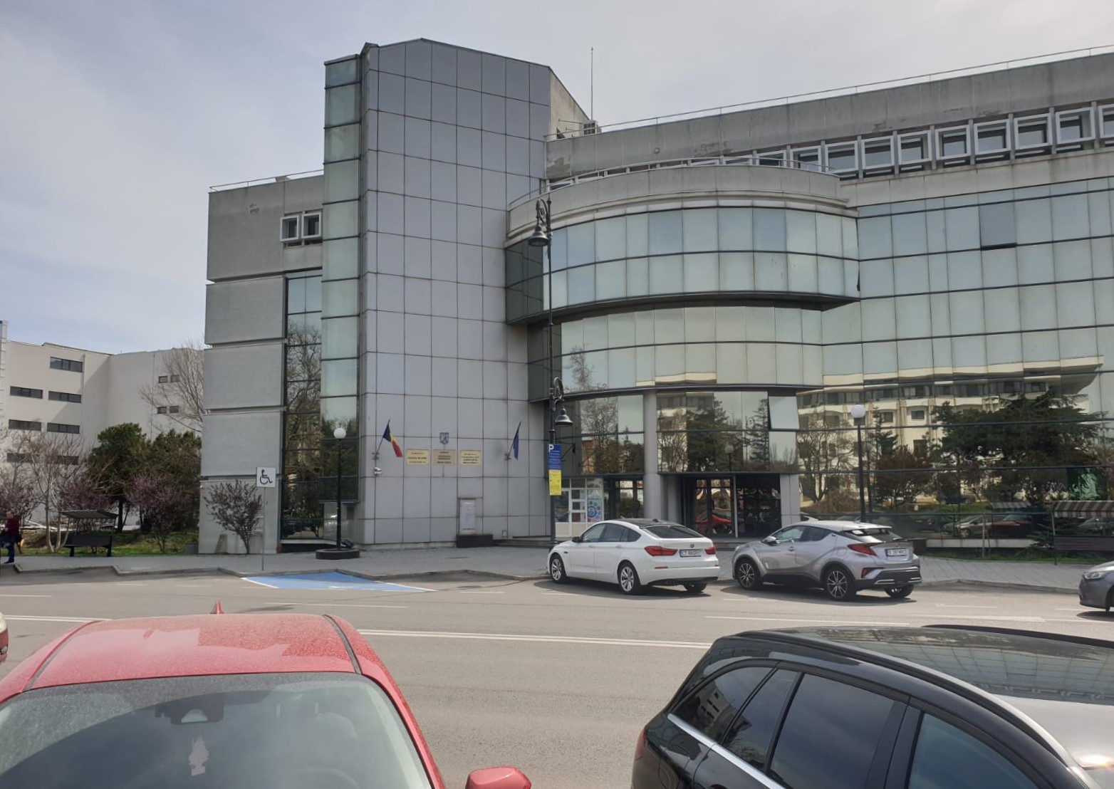 CONSTANȚA: Magistrații suspendă soluționarea cauzelor până la retragerea proiectului privind reforma pensiilor de serviciu