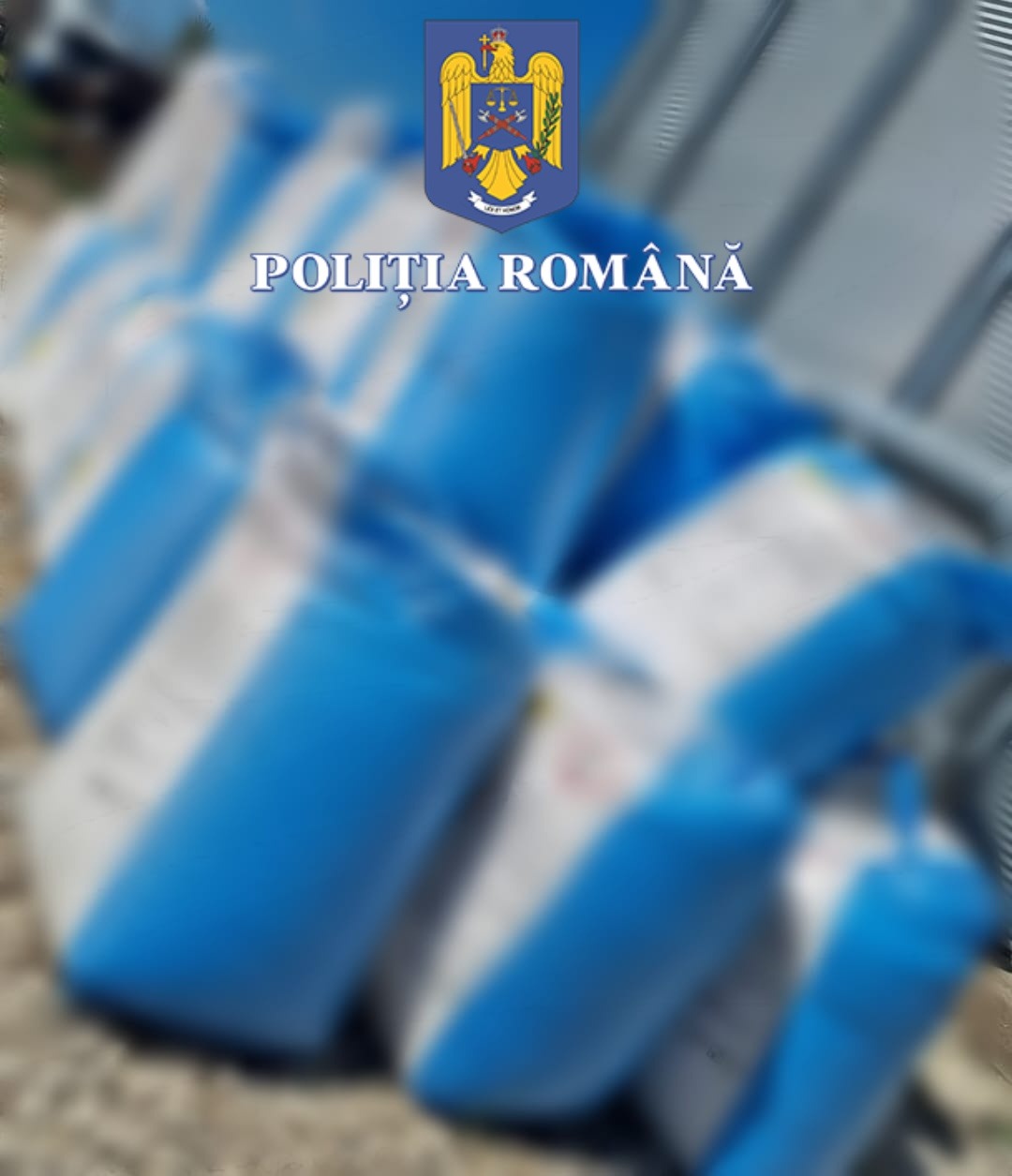 COBADIN: Operator economic depistat cu peste 230 de tone de îngrășăminte chimice depozitate în curte și insecticid expirat