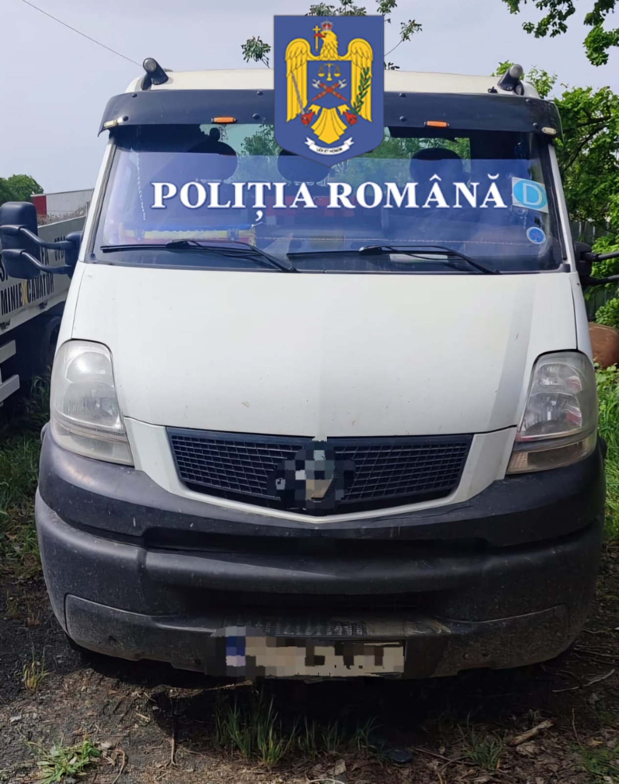 CONSTANȚA: 16 autovehicule de marfă puse sub sechestru, într-un dosar de operațiuni ilegale cu deșeuri