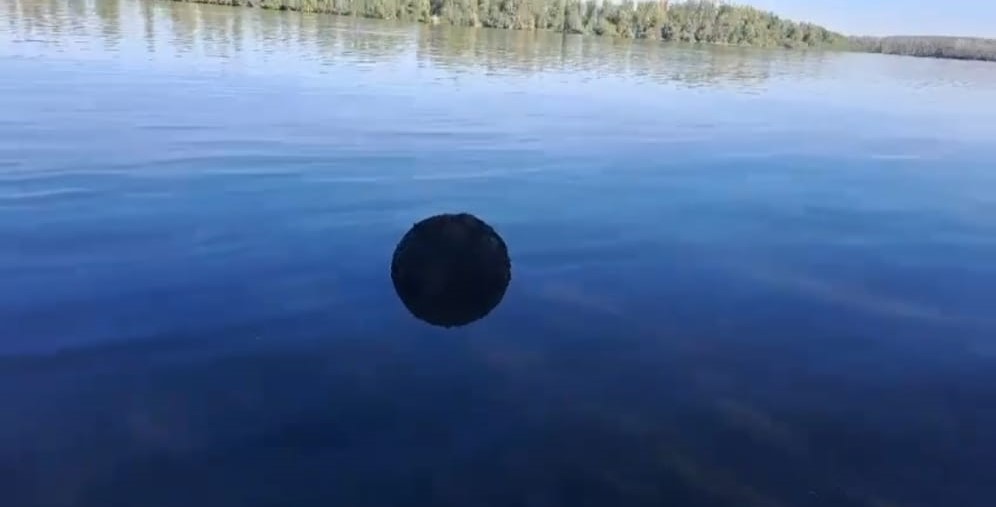 TULCEA: Posibilă MINĂ MARINĂ, pe brațul Chilia Veche! Ambarcațiunile sunt sfătuite să evite zona!