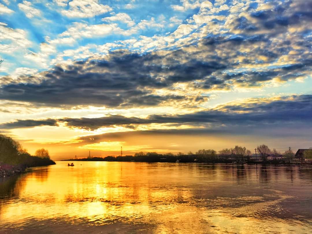 TULCEA: Sezon turistic încărcat şi previziuni optimiste, pentru unii operatori din Deltă