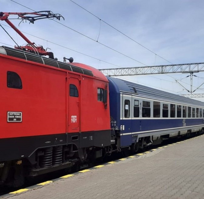 Trenurile cu locomotivă electrică ale CFR Călători, în pericol să nu mai circule pe rețeaua feroviară, din 7 octombrie