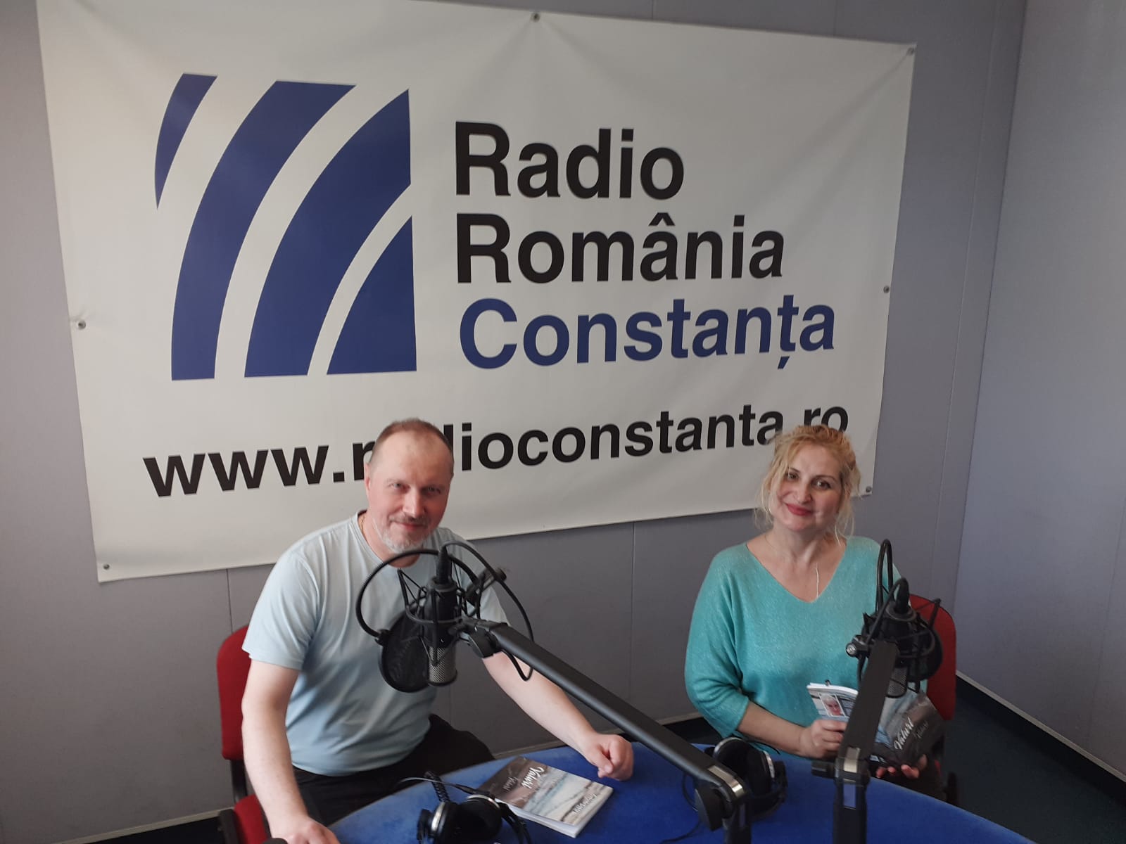 AUDIO | Artistul liric, Gabriela Dobre, lansează o carte de poezii, eveniment gazduit de Muzeul de Artă Constanţa