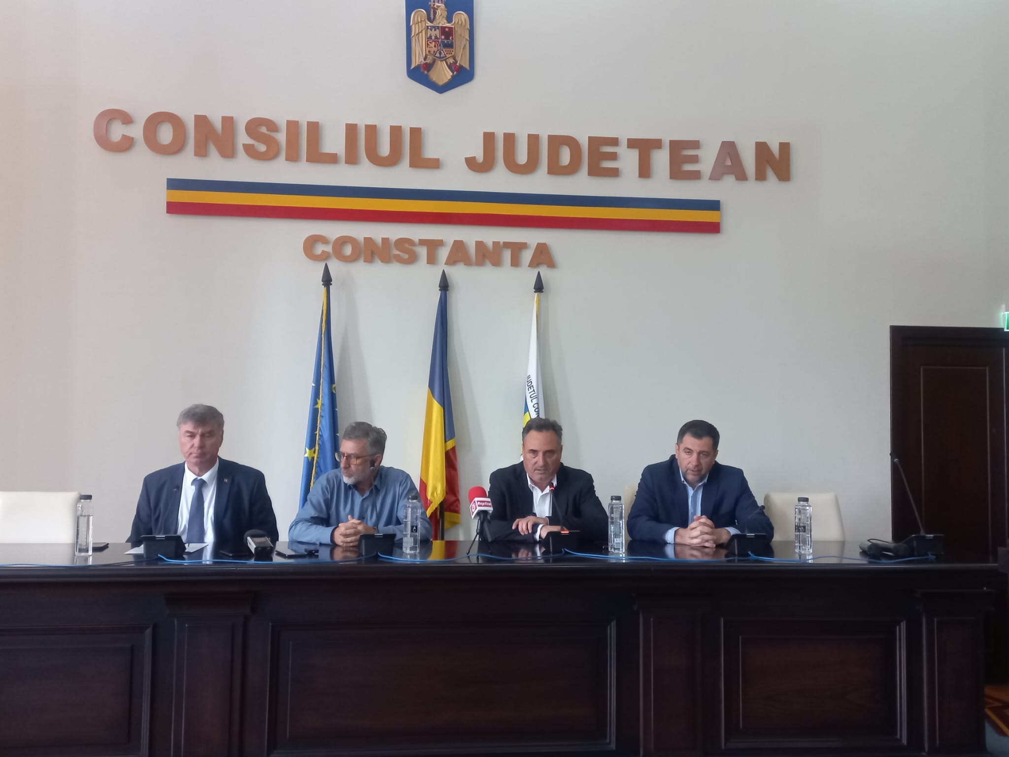 Pescarii constănțeni sunt nemulțumiți de actuala formă a Legii pescuitului, adoptată recent de Parlament și trimisă președintelui pentru promulgare