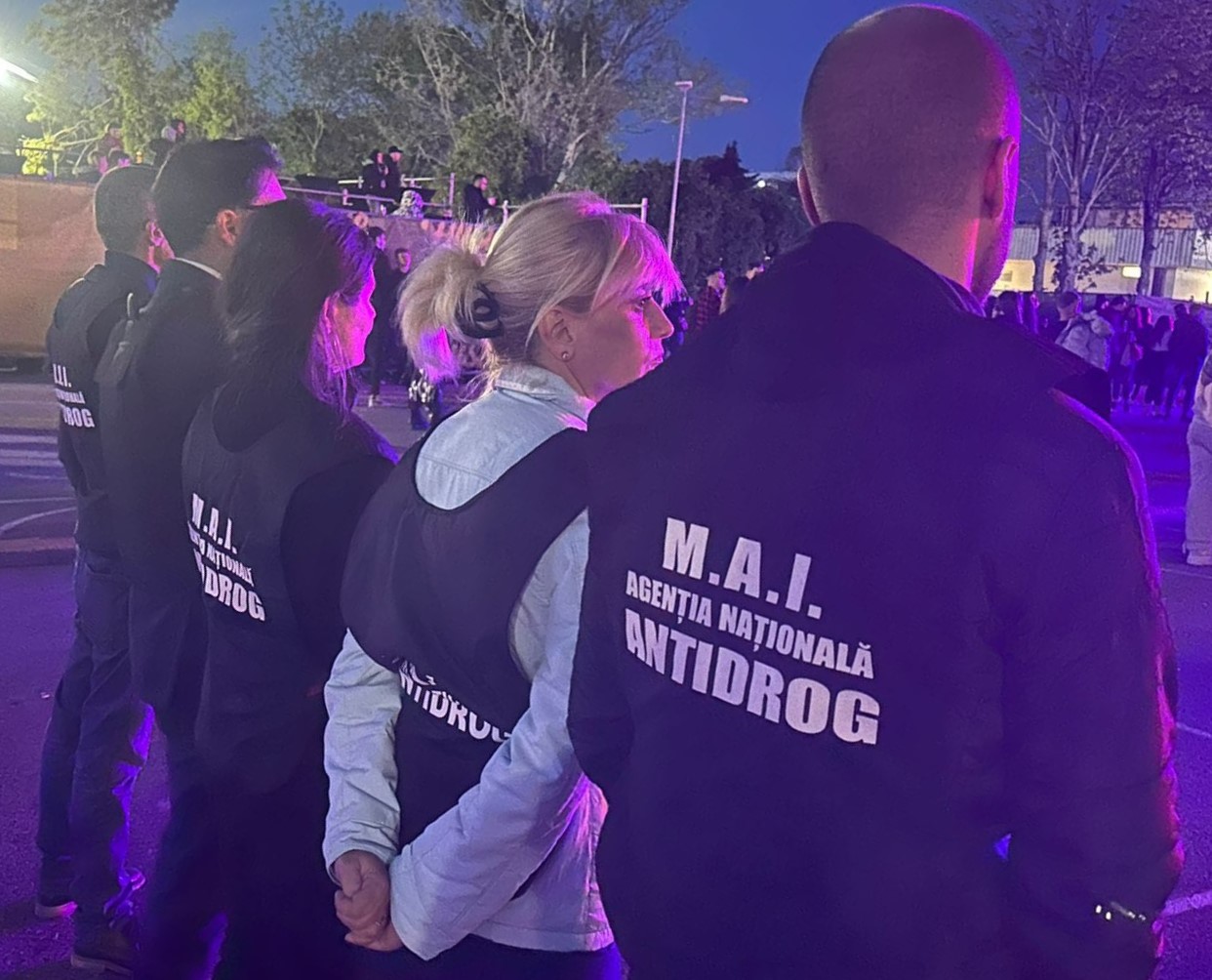 AUDIO | Pe litoral continuă campania antidrog. Ce sfaturi au specialiştii pentru tineri şi părinţii acestora