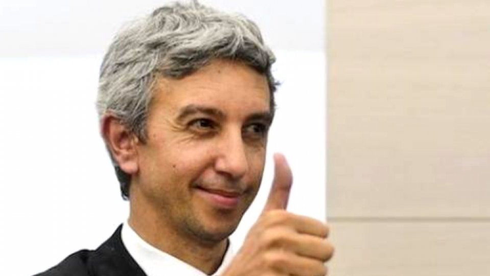 CONSTANȚA: Începe judecata pe fond în dosarul lui Dan Diaconescu, acuzat de infracțiuni sexuale