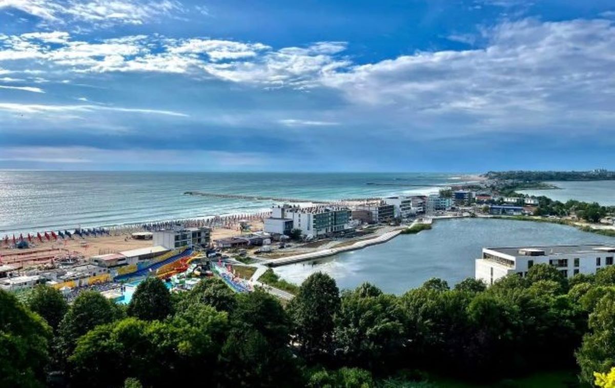 Declinul din turism începe pe litoral: Scăderi masive de prețuri și turiști