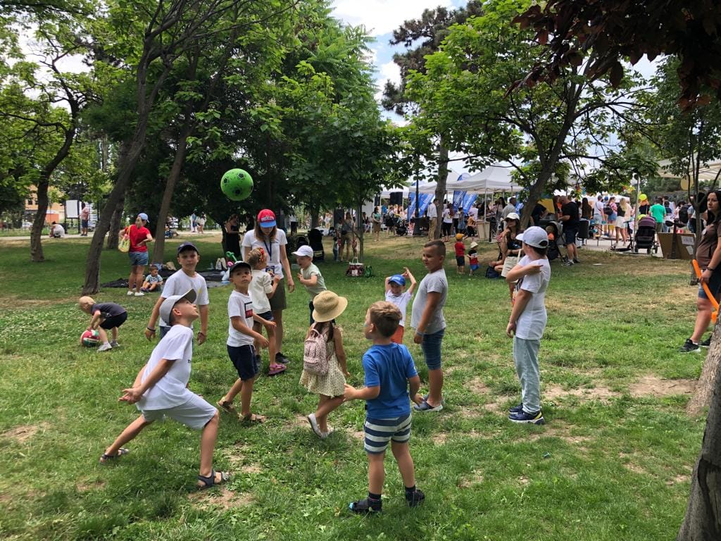 CONSTANȚA: Dansuri, cântece, ateliere și jocuri de Ziua Copilului în parcul arheologic