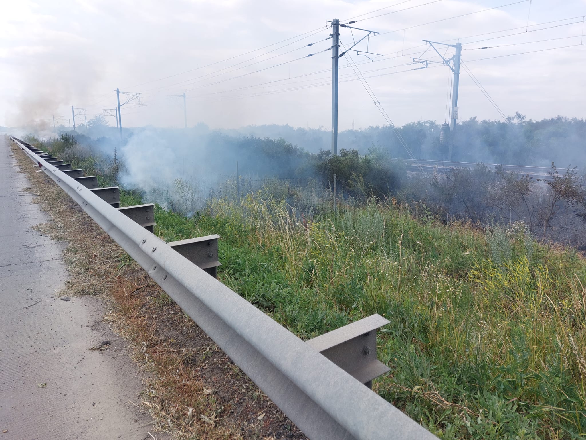 UPDATE: Atenție, șoferi! Circulația este oprită pe ambele căi de pe A2