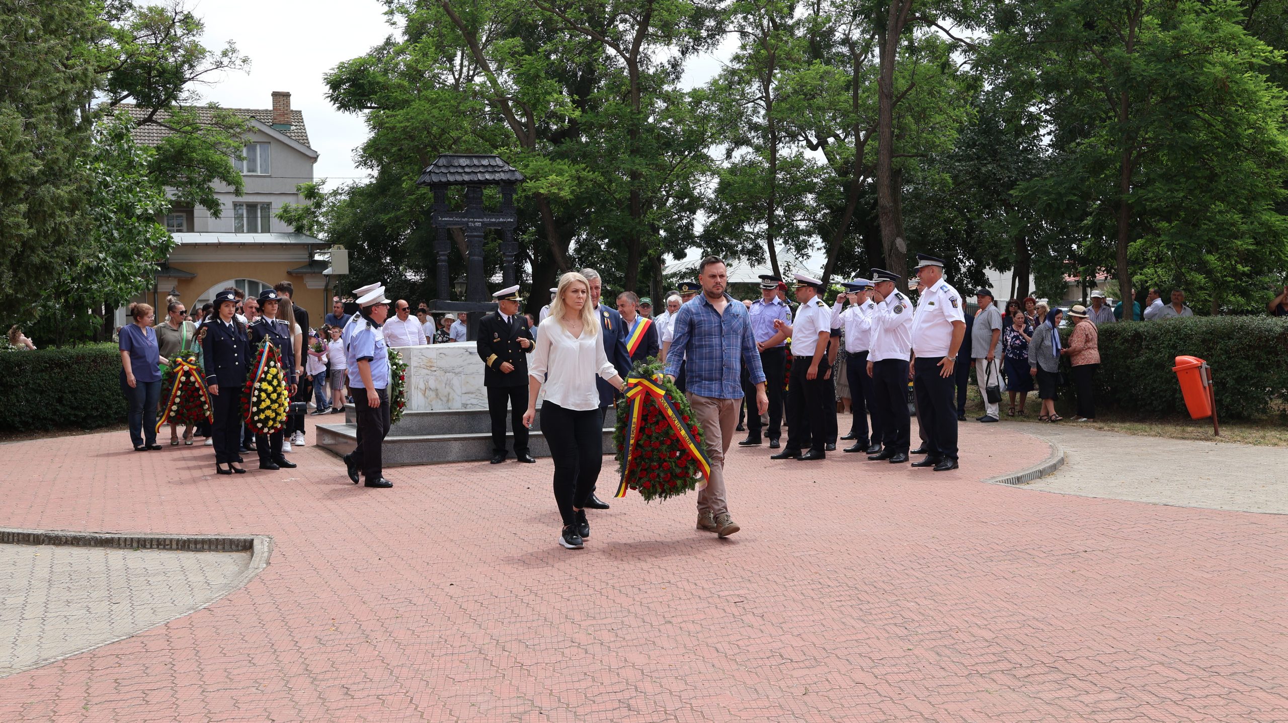 Ceremonial militar și religios, la Tulcea, cu ocazia Zilei Eroilor