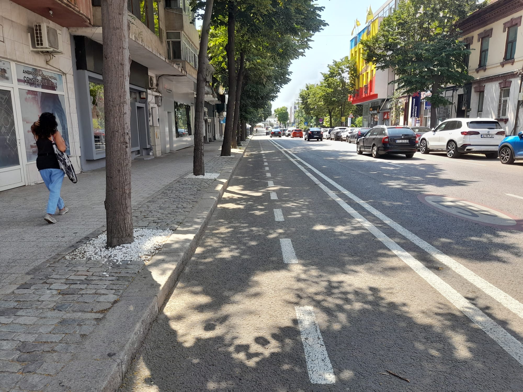 AUDIO: Primăria Constanța a desființat pista de biciclete de pe un segment al bulevardului Tomis