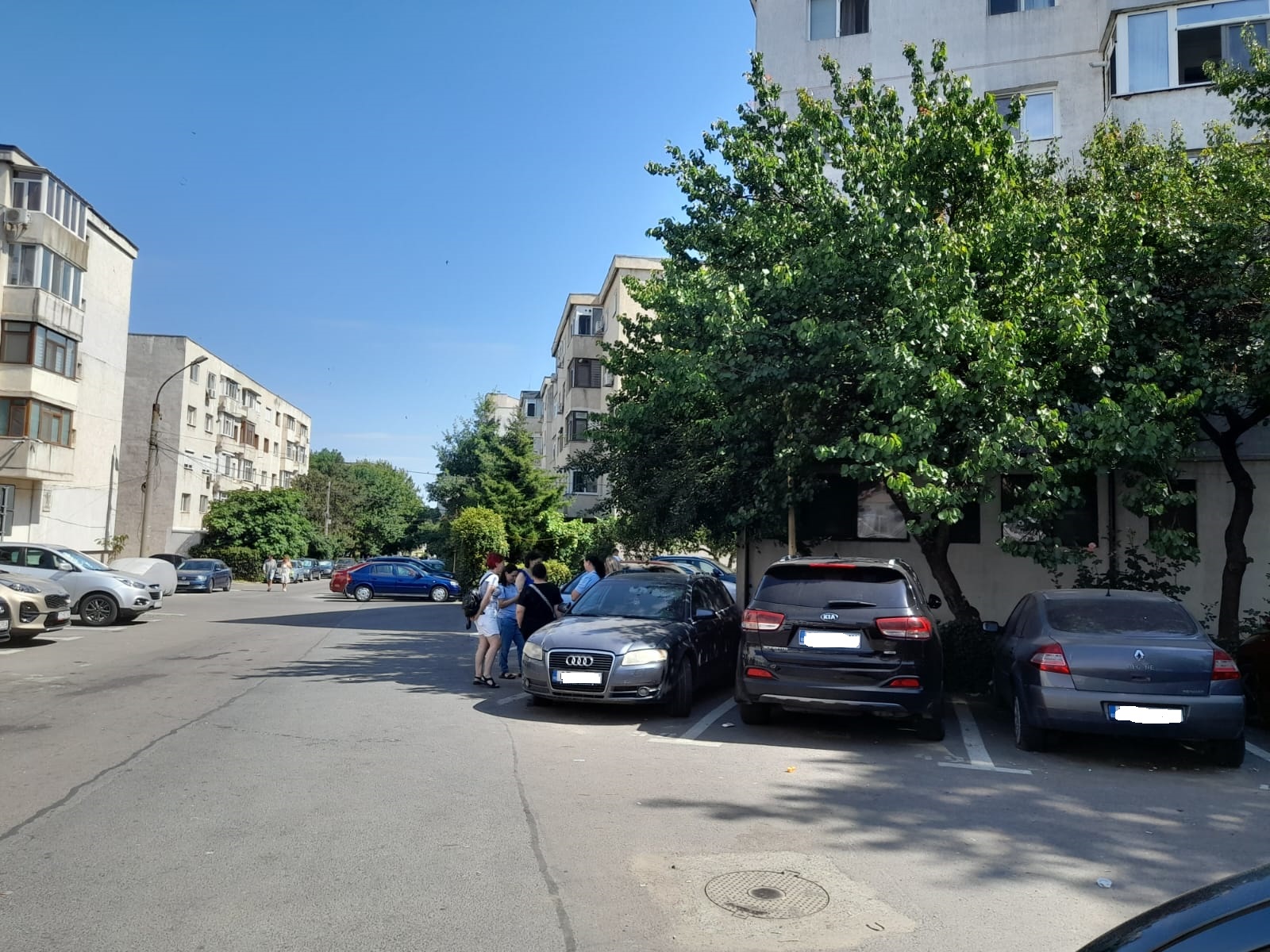 AUDIO | Emoții uriașe, pentru părinți și elevi, la prima probă scrisă a Evaluării Naționale 2024