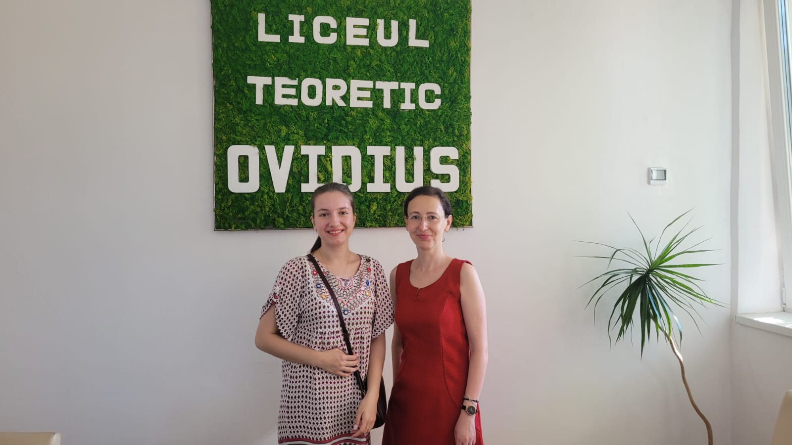 AUDIO | Eva Tudor, elevă la Liceul Teoretic „Ovidius”, a câştigat medalia de aur la UK Intermediate Biology Olympiad