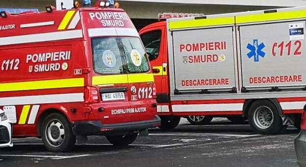CONSTANȚA: Accident rutier între 2 mașini, la intrarea dinspre Valu lui Traian