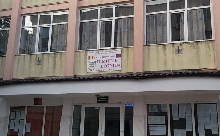 Colectivul Liceului Tehnologic „Dimitrie Leonida” din Constanța nu vrea schimbarea directorului. Ce spune șeful IȘJ