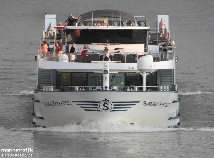 Navă fluvială elvețiană, pentru prima dată în Portul Constanța