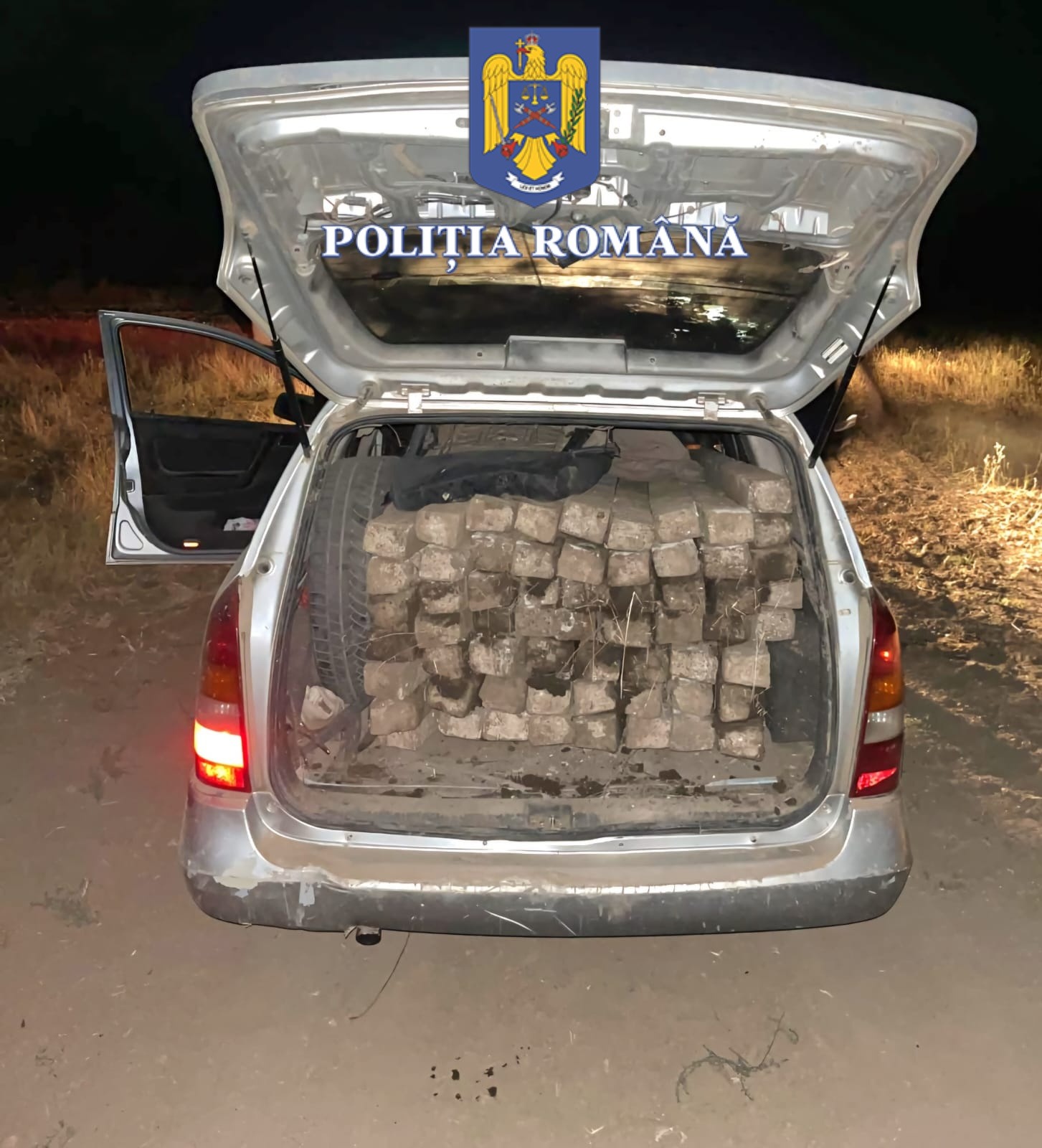 Trei bărbaţi s-au ales cu dosar penal în urma unei acţiuni a poliţiştilor constănţeni