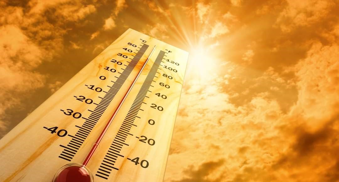 Avertizările de caniculă, prelungite până miercuri