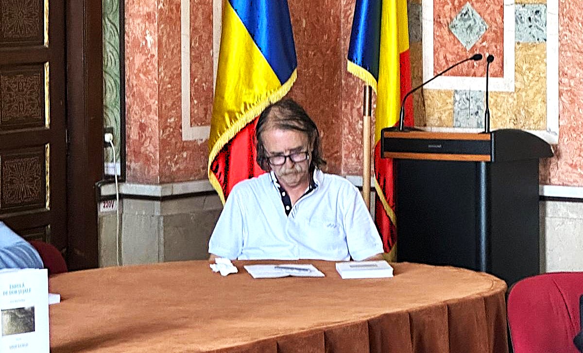 AUDIO | Scriitorul Liviu Lungu și-a lansat romanul „Fabulă de dor și jale: Cartea întâia”