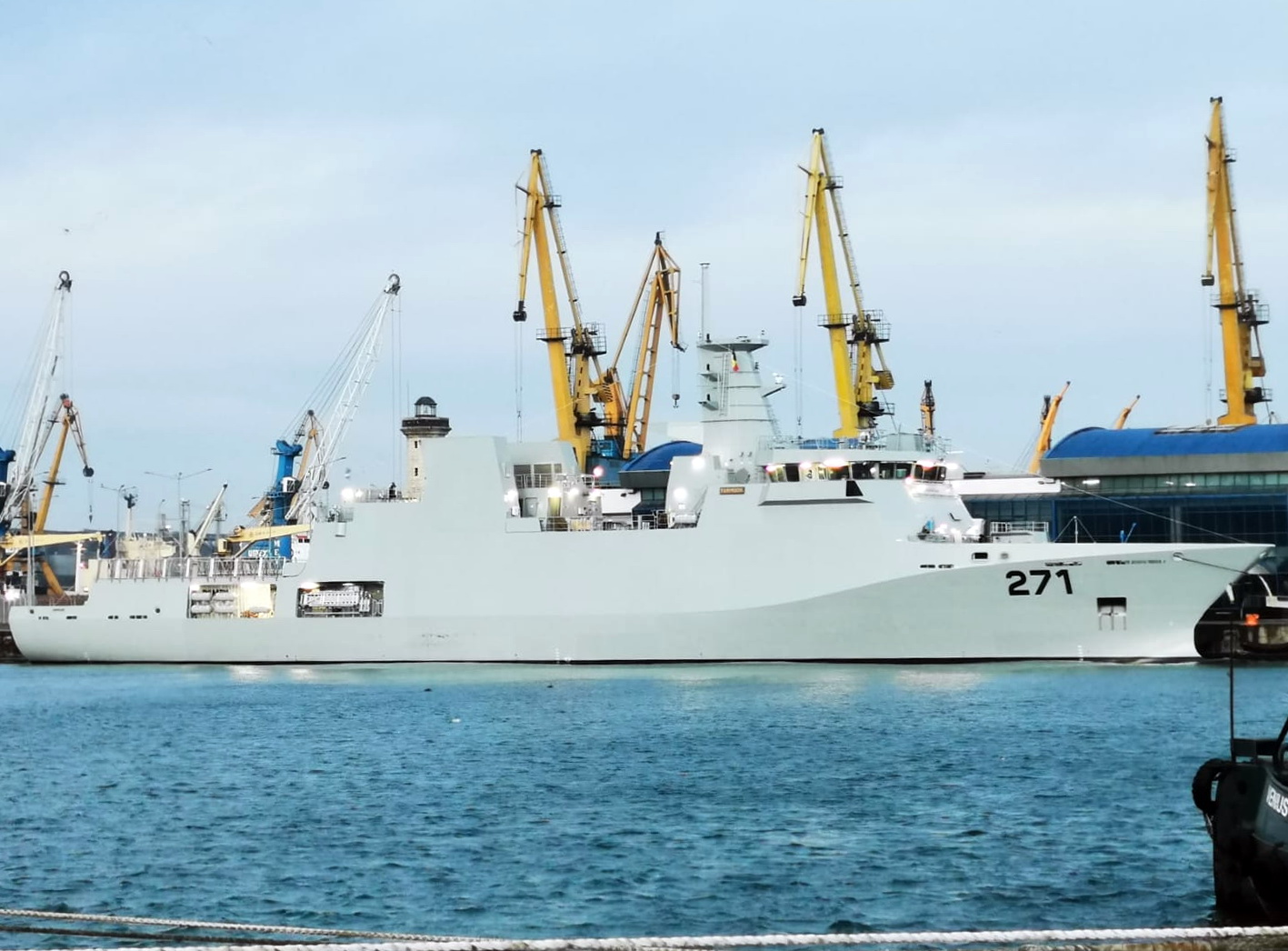 Portul CONSTANȚA: Ceremonie de livrare a unei noi nave de patrulare, construită la Galați, pentru Marina Militară din Pakistan