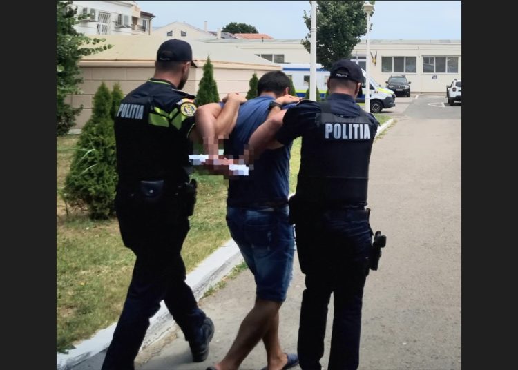 MEDGIDIA: Bărbat reținut de polițiști după ce ar fi violat un tânăr