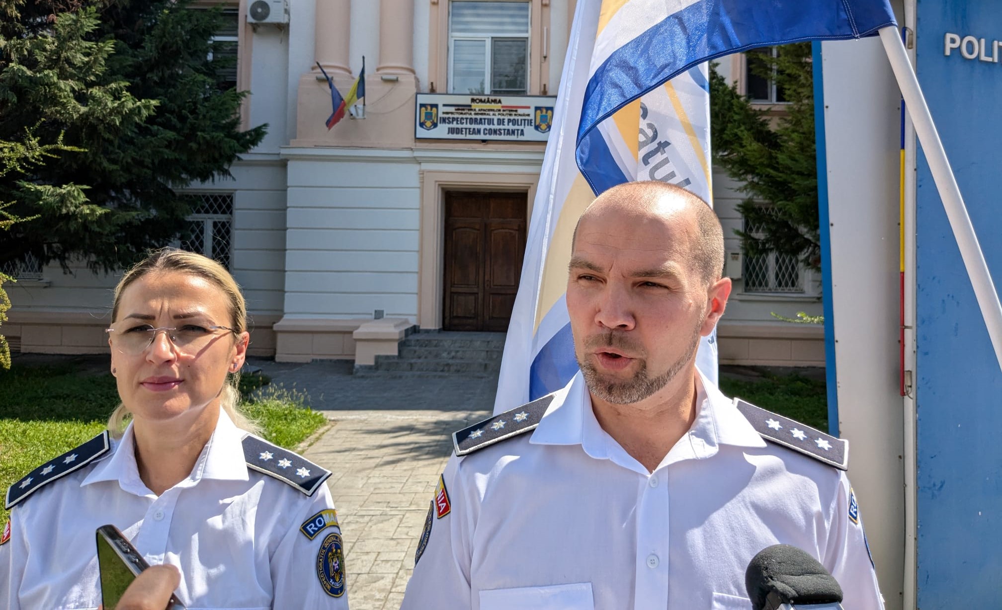 AUDIO | Polițiștii de la IPJ Constanta au protestat, ieri, din nou, în fața sediului instituției