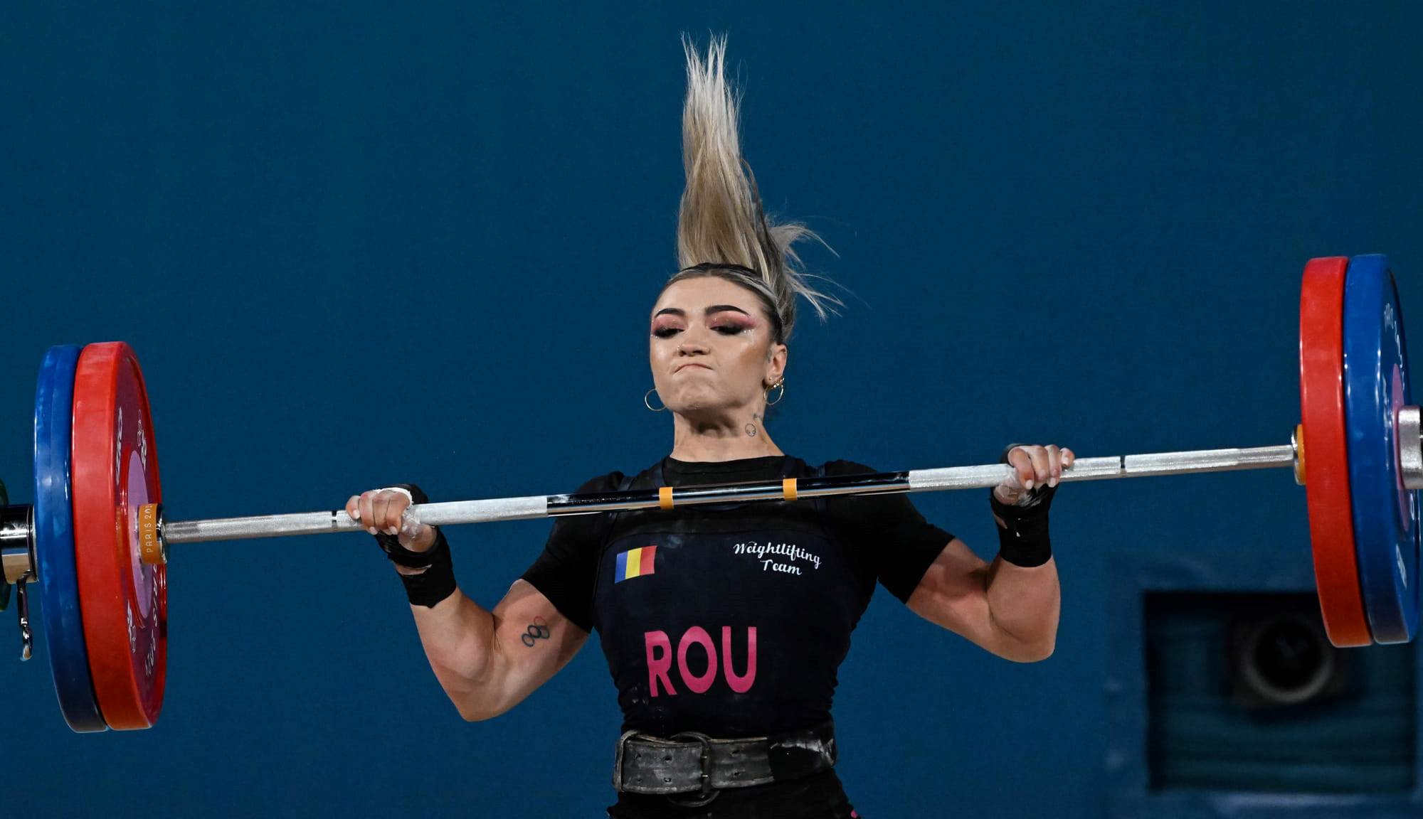 Mihaela Cambei a câștigat o medalie de aur şi două de argint la Europene