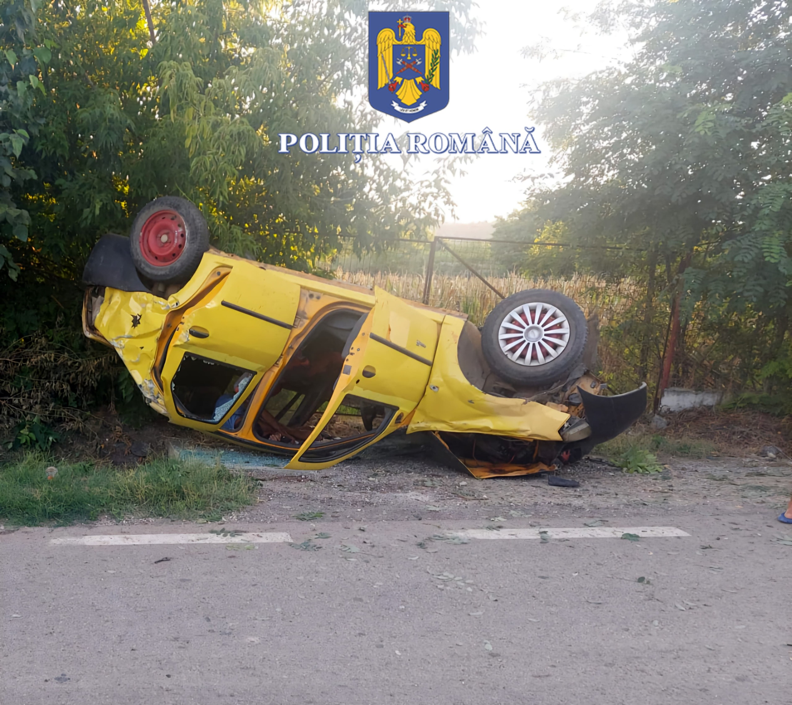 MANGALIA: Un bărbat fără permis de conducere şi aflat sub influenţa alcoolului, a provocat un accident şi a părăsit locul faptei