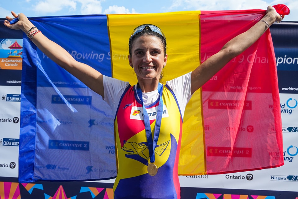 Aur pentru Ionela Cozmiuc la Mondialele de canotaj