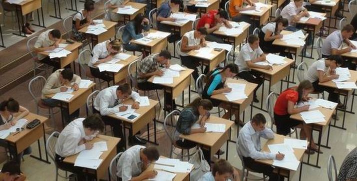 CONSTANȚA, TULCEA: Aproape 1.500 de absolvenți de liceu susțin probele scrise la Bacalaureat, sesiunea din august