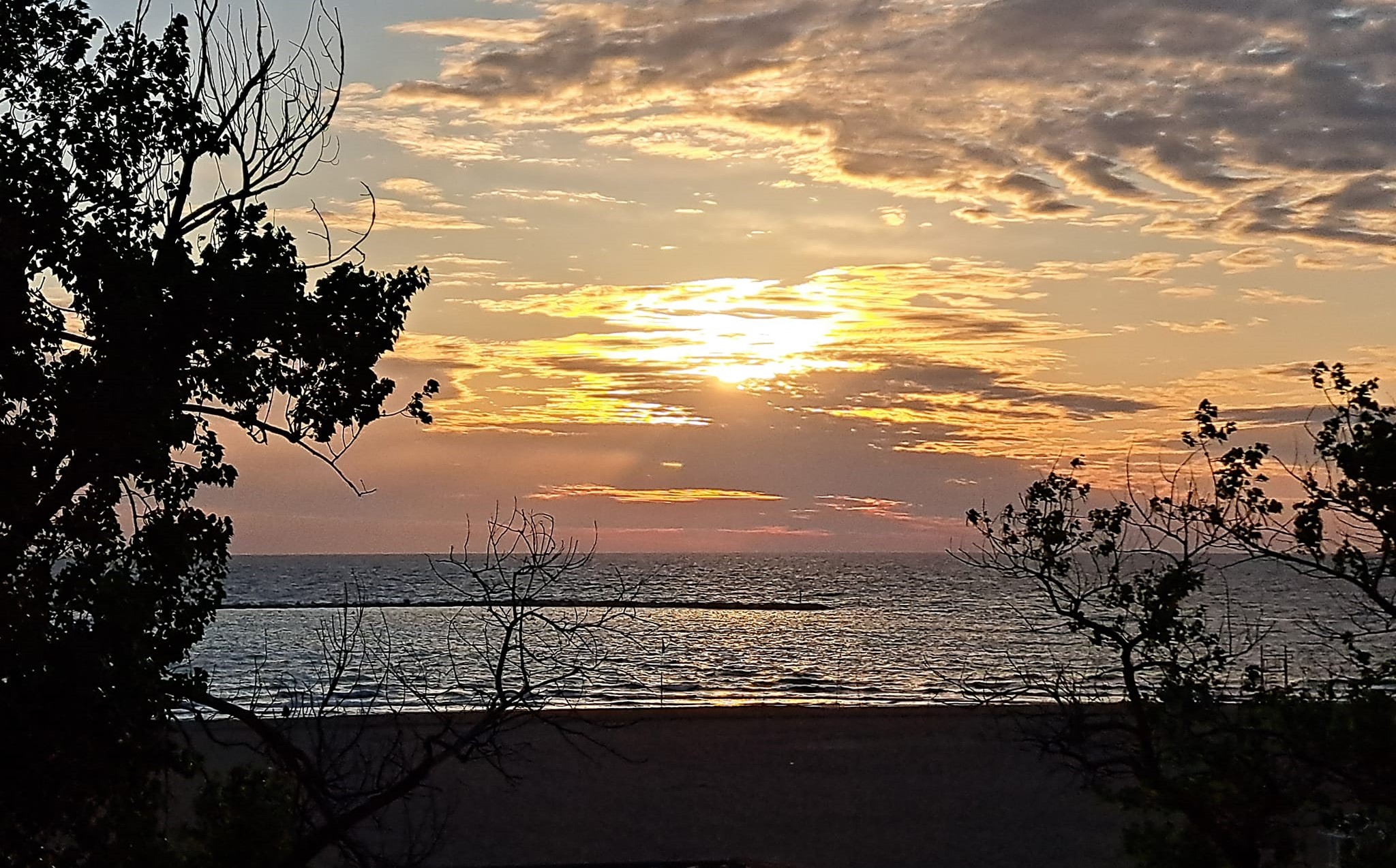 Vreme caniculară și ușor instabilă, în Dobrogea și pe litoral