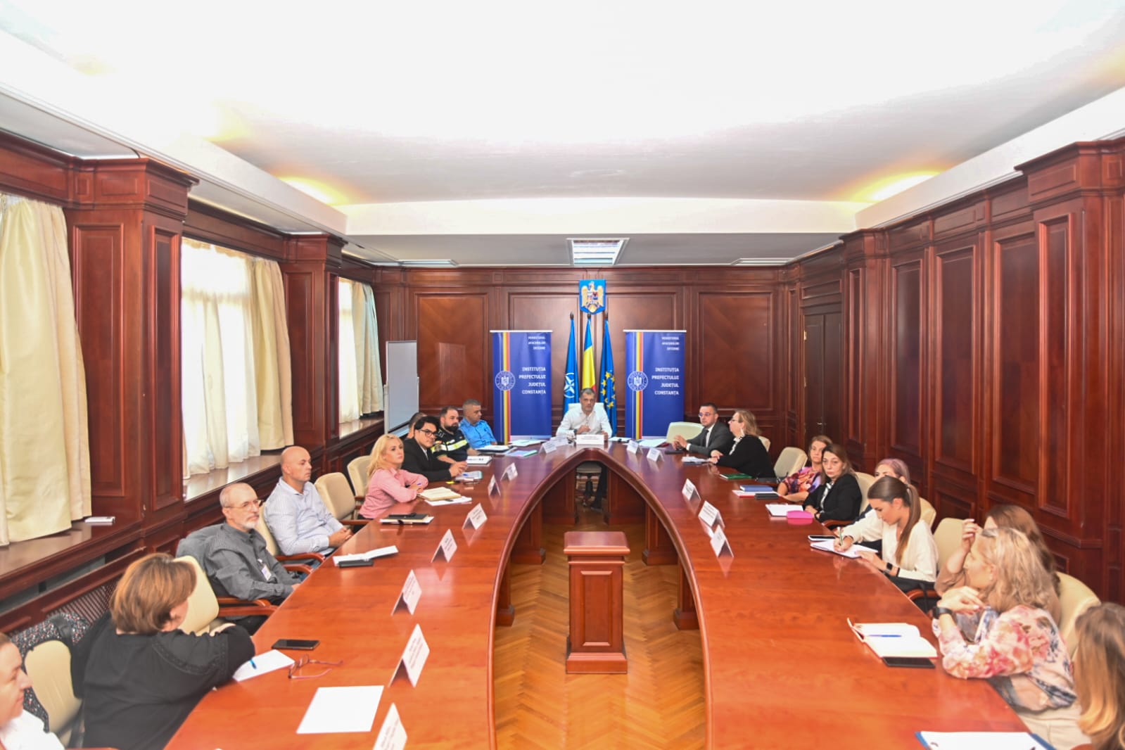 La Prefectura Constanța a avut loc o ședință privind siguranța școlară la nivelul județului