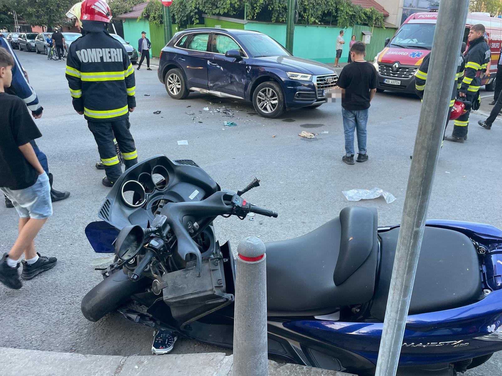 CONSTANȚA: Accident rutier între un scuter și o mașină