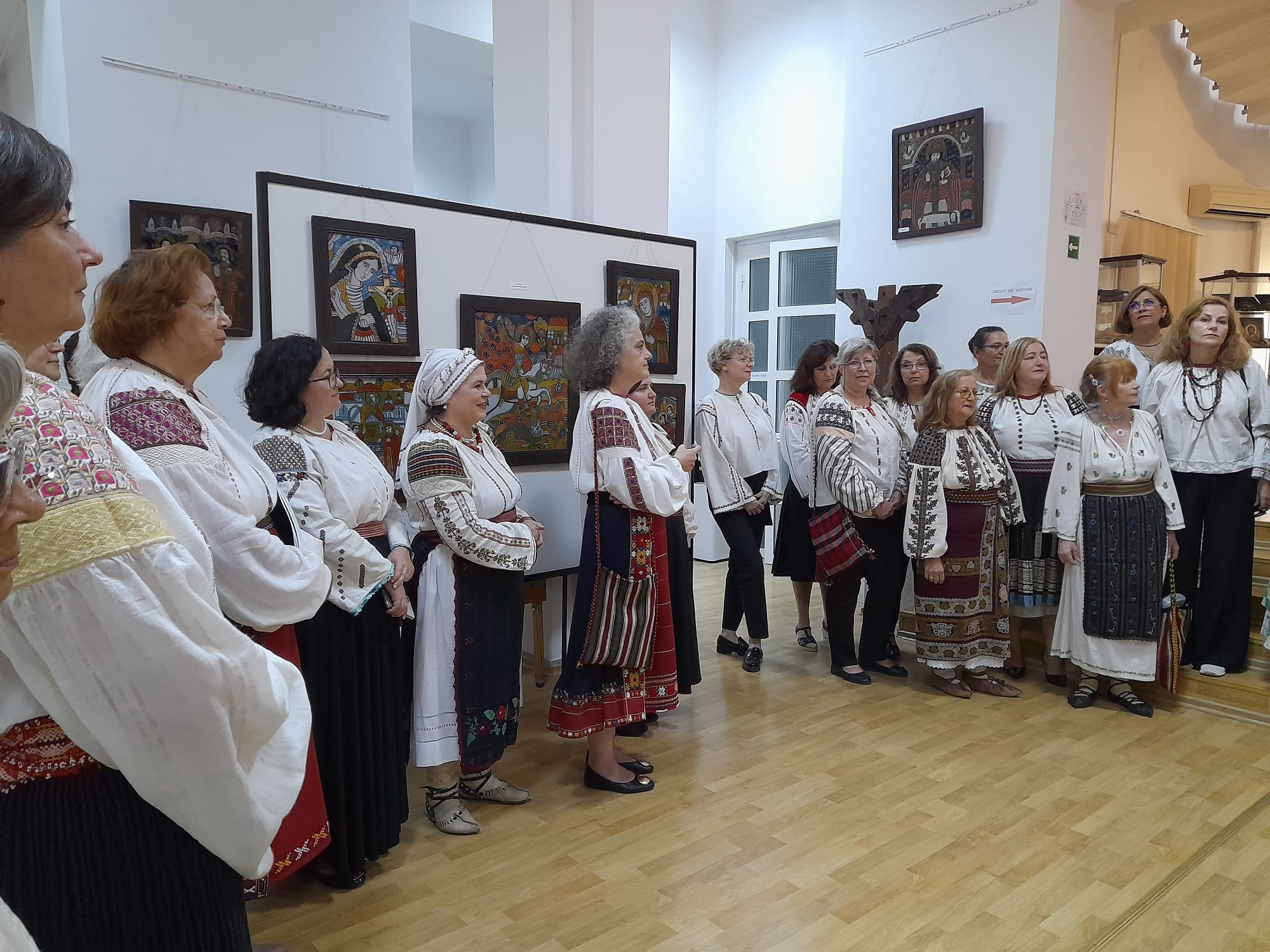 AUDIO | Modele arhaice reînvie prin „Cusături Dobrogene”