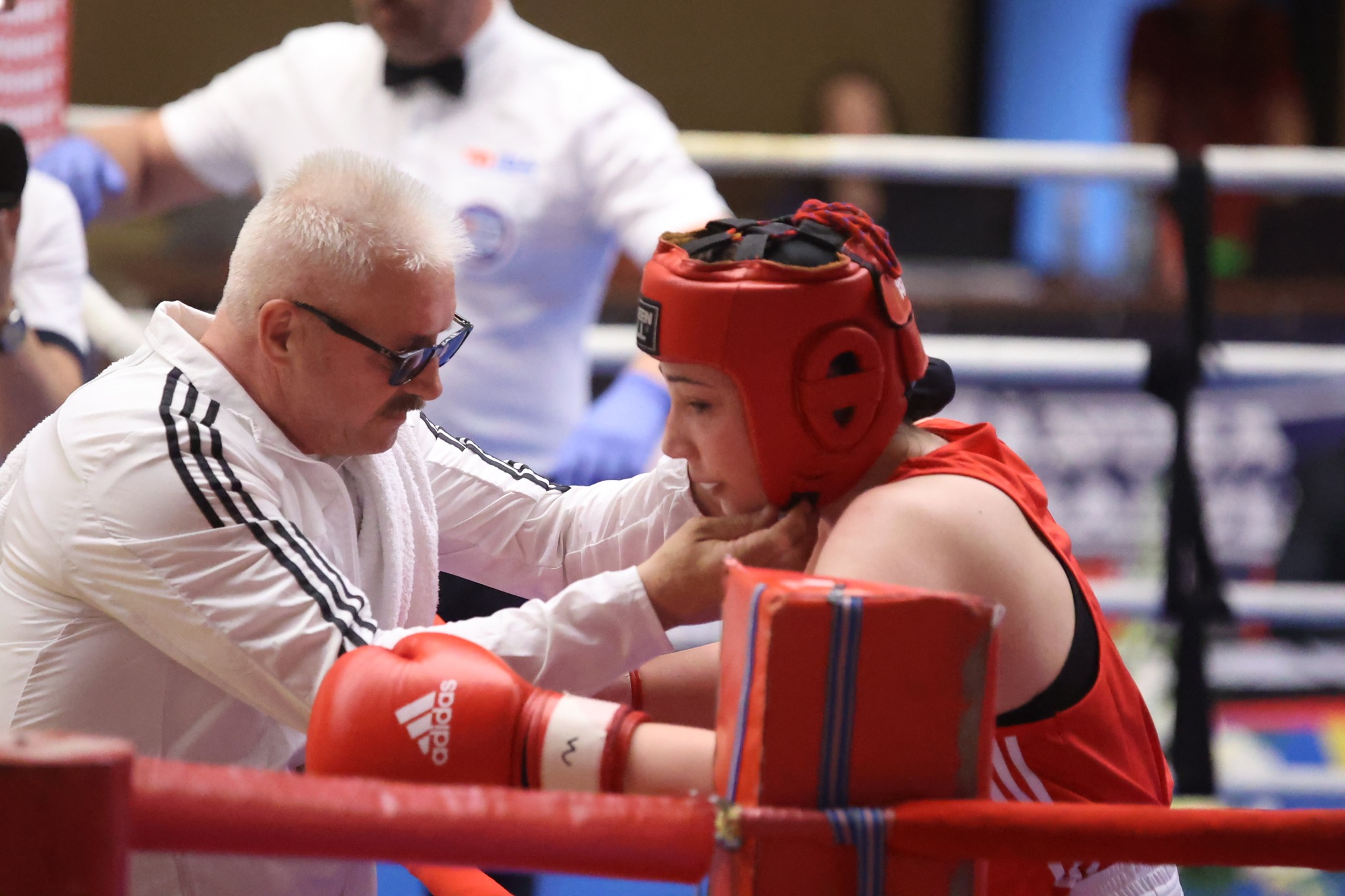 Constanța va găzdui astăzi două gale de box feminin