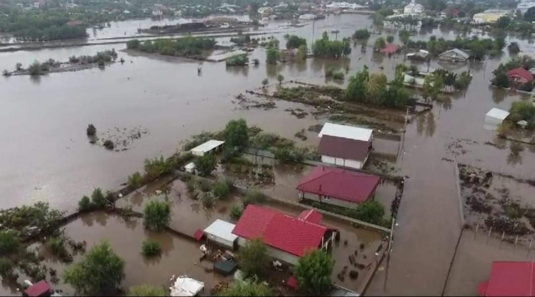 GALAȚI: Bilanțul victimelor inundațiilor a crescut la 6 decese în județ