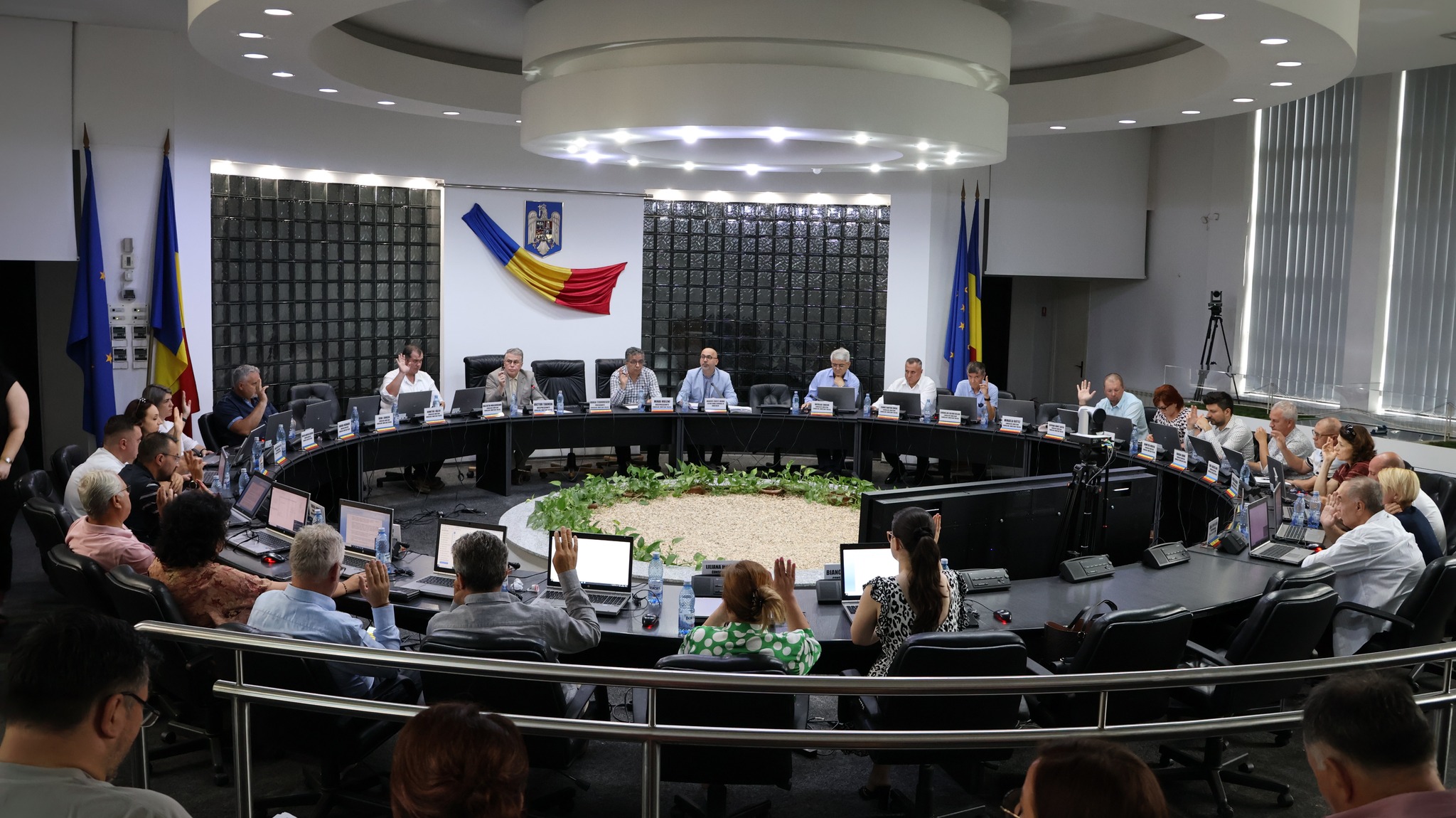 Consilierii județeni din Tulcea, convocați în ședință de îndată