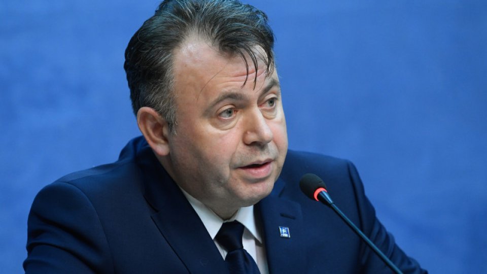 Nelu Tătaru a fost plasat sub control judiciar şi a primit interdicţia de a profesa pe perioada măsurii