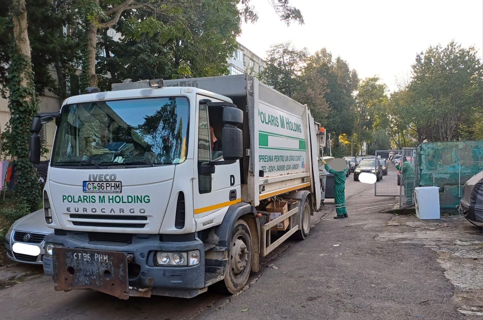 CONSTANȚA: Societatea Polaris a reînceput să colecteze gunoiul și pe timpul zilei. Este încălcată astfel o hotărâre de Consiliu Local