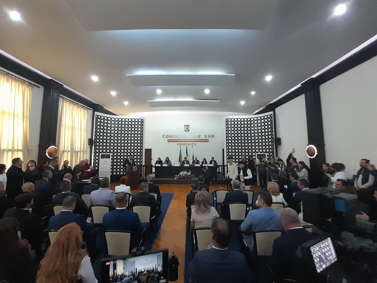 A început ședința de constituire a Consiliului Județean Constanța