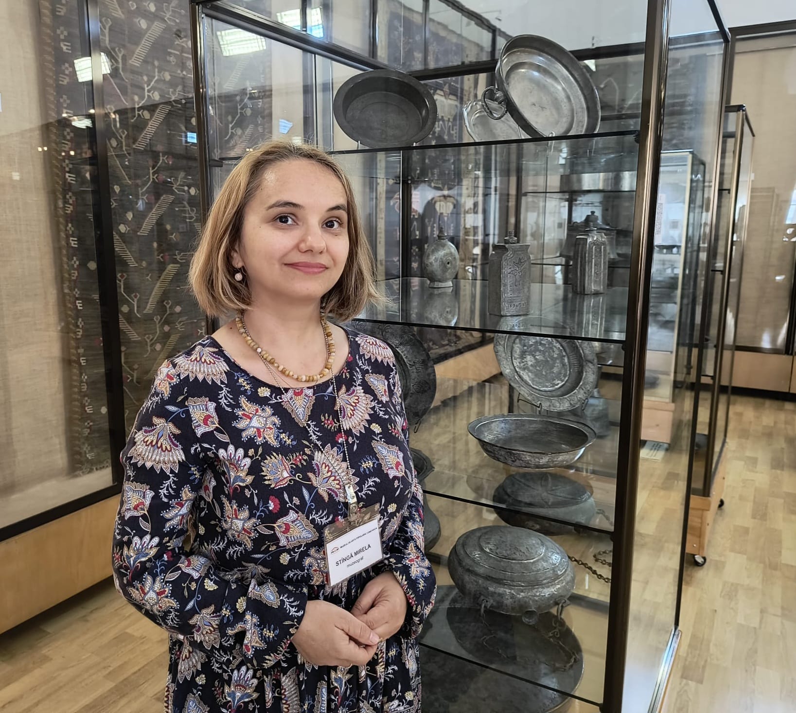 AUDIO | Tradiții dobrogene din Ajunul Anului Nou. Interviu cu muzeograful Mirela Stîngă, specialist al Muzeului de Artă Populară Constanța