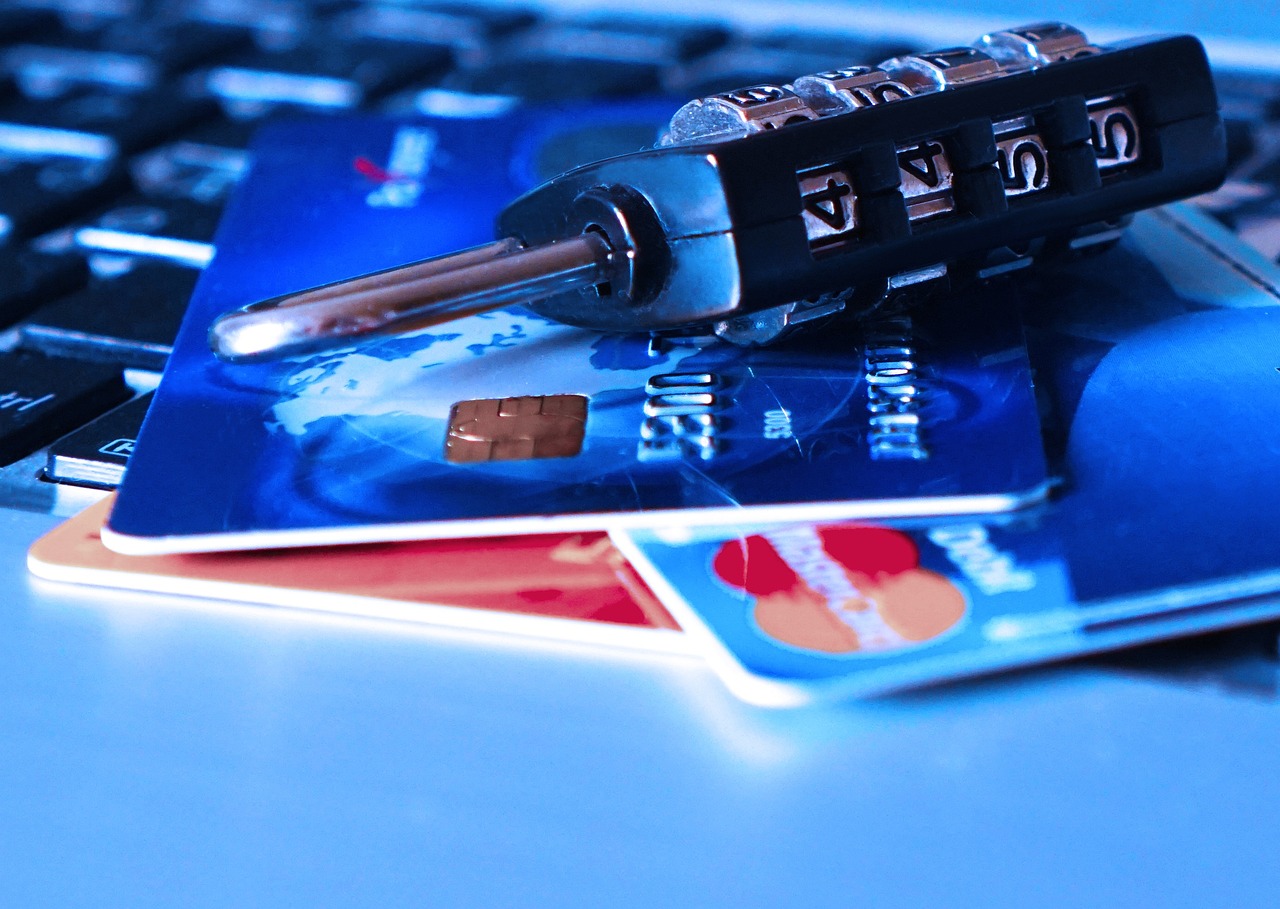 Asociația Română a Băncilor: Atenție, la tentativele de fraudă bancară!