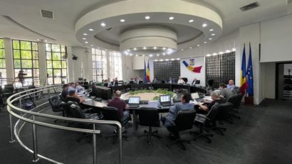 TULCEA: Primarii și aleșii locali din 20 de comune și orașe din județ au depus jurământul