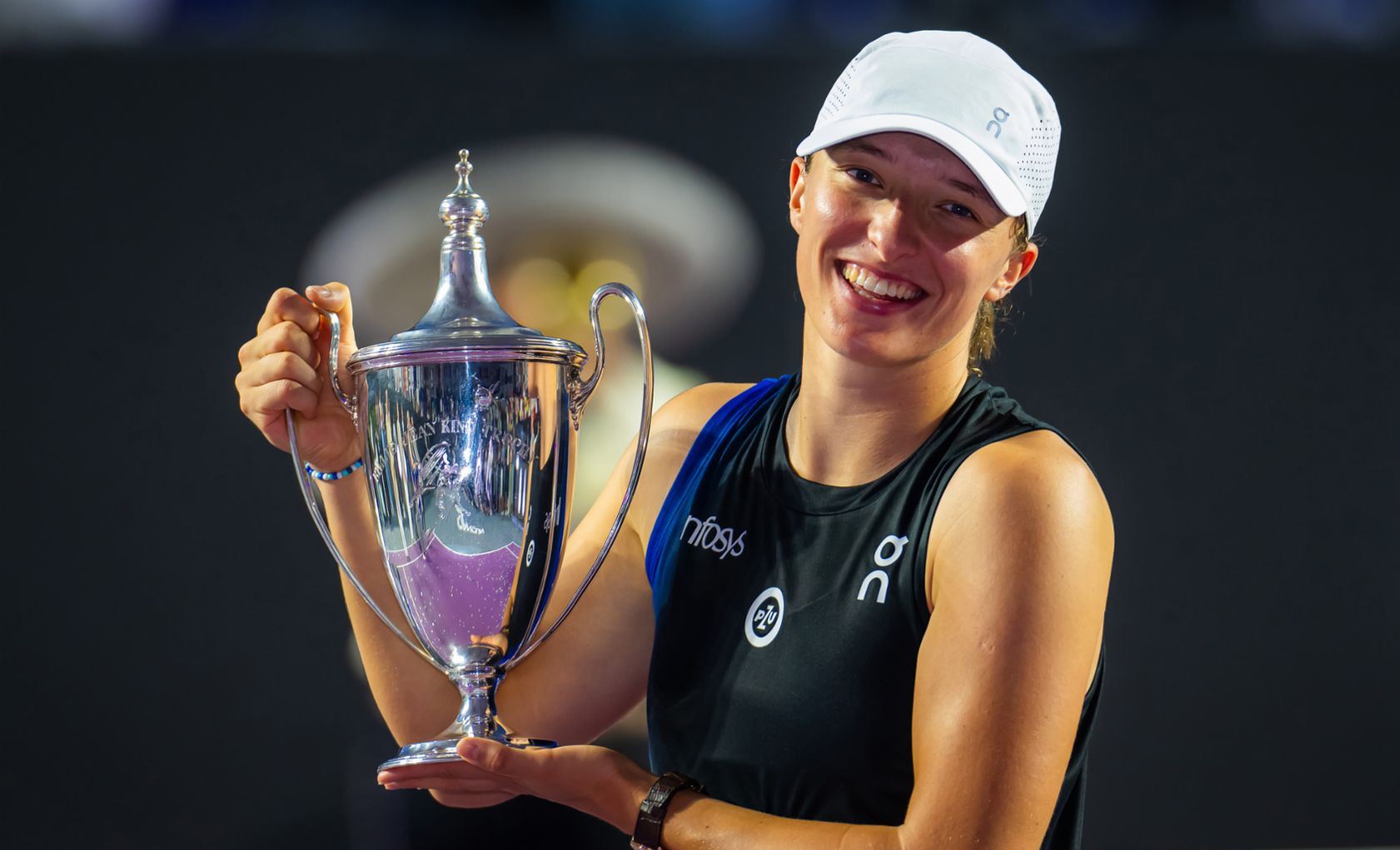 Tenismena Iga Swiatek revine în competițiile oficiale WTA