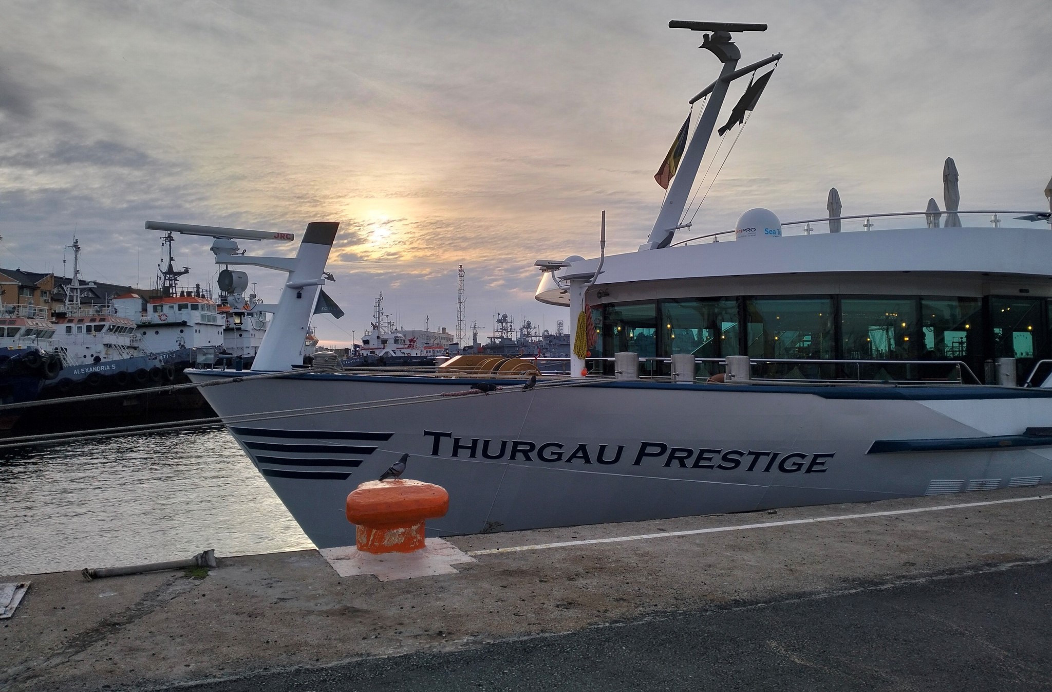 Două nave fluviale de croazieră au acostat în Portul Constanța