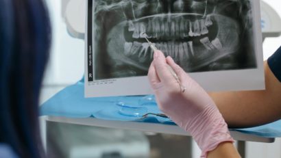 Medicii stomatologi atrag atenția asupra importanței integrării sănătății orale în politicile publice de sănătate