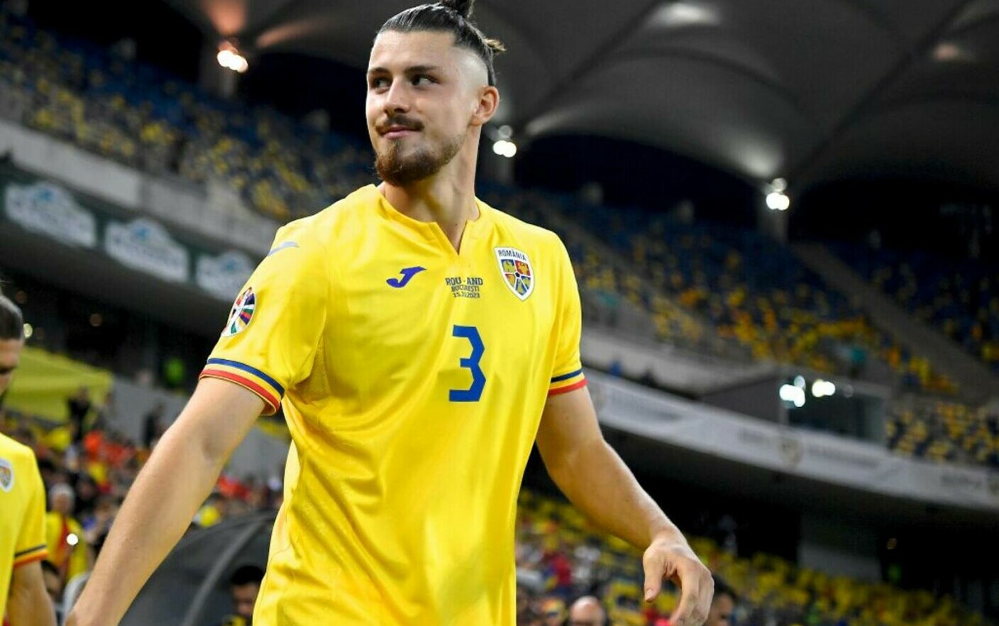 Fundașul Radu Drăgușin revine ca titular în Europa League după suspendare