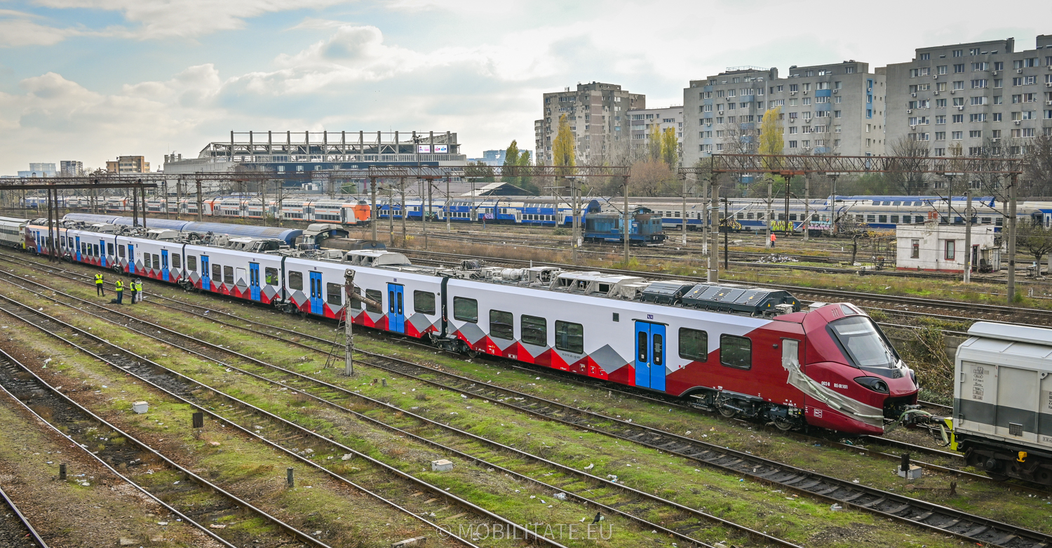 Primul tren cumpărat de România în ultimii 20 de ani va intra în circulaţie cu călători pe 20 noiembrie