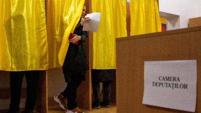 Parlamentare2024/ AEP: Până la ora 13,00 au votat 23,37% dintre alegători